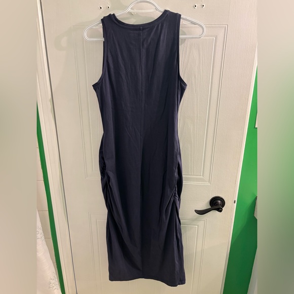 Old Navy maternity dress - Picture 2 of 3